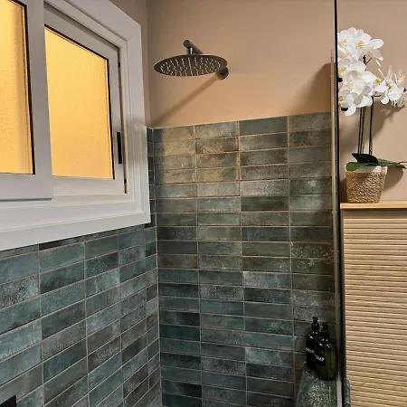 Gloria Mundi Daire Roma