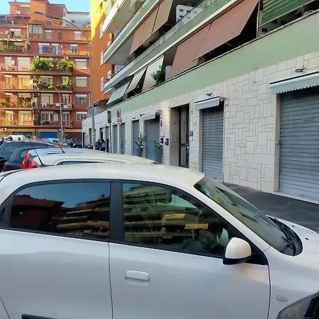 Gloria Mundi Daire *